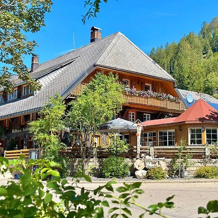 Hotel Hirschen Menzenschwand-Hinterdorf Exterior foto